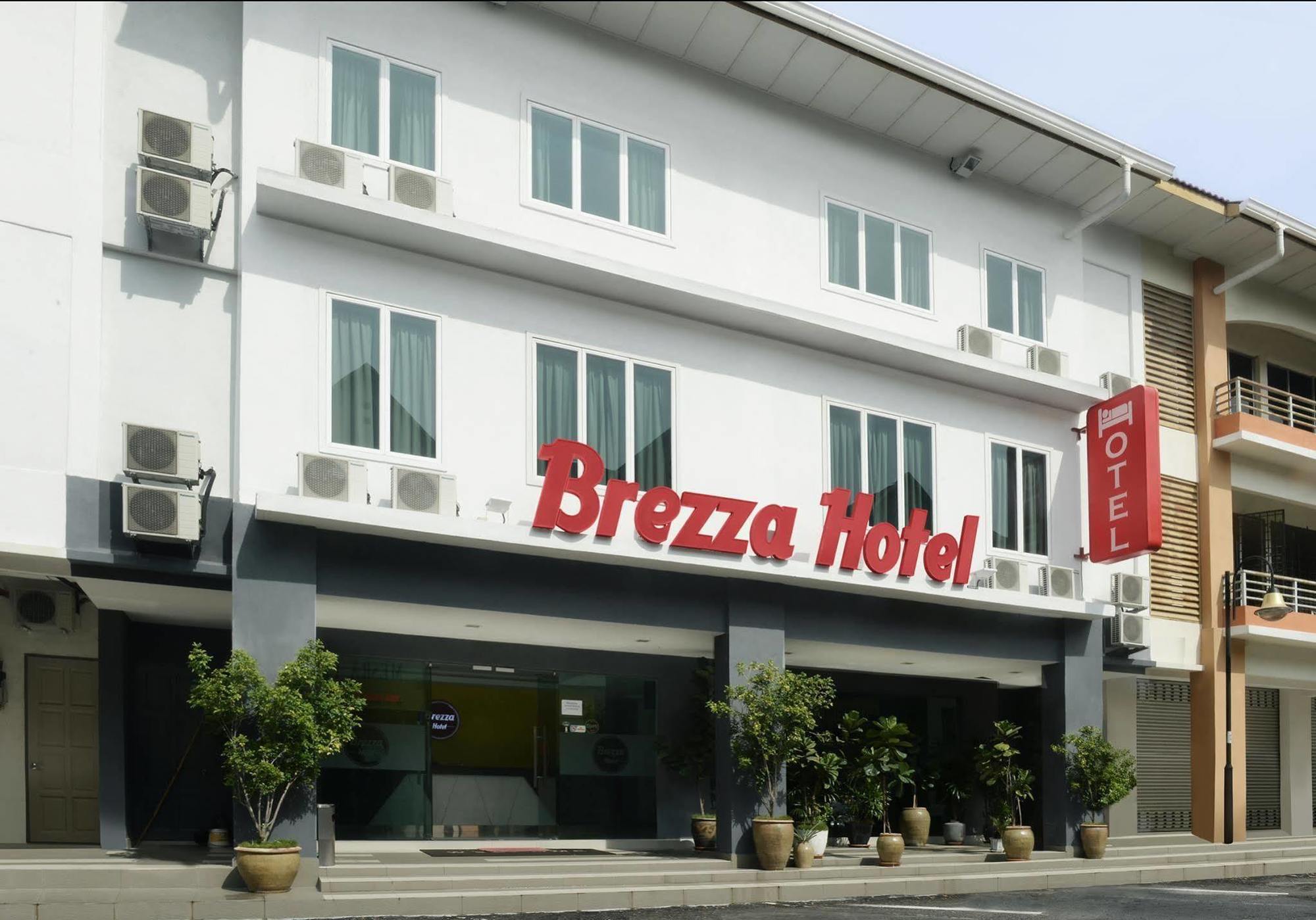 Brezza Hotel Lumut Exteriér fotografie