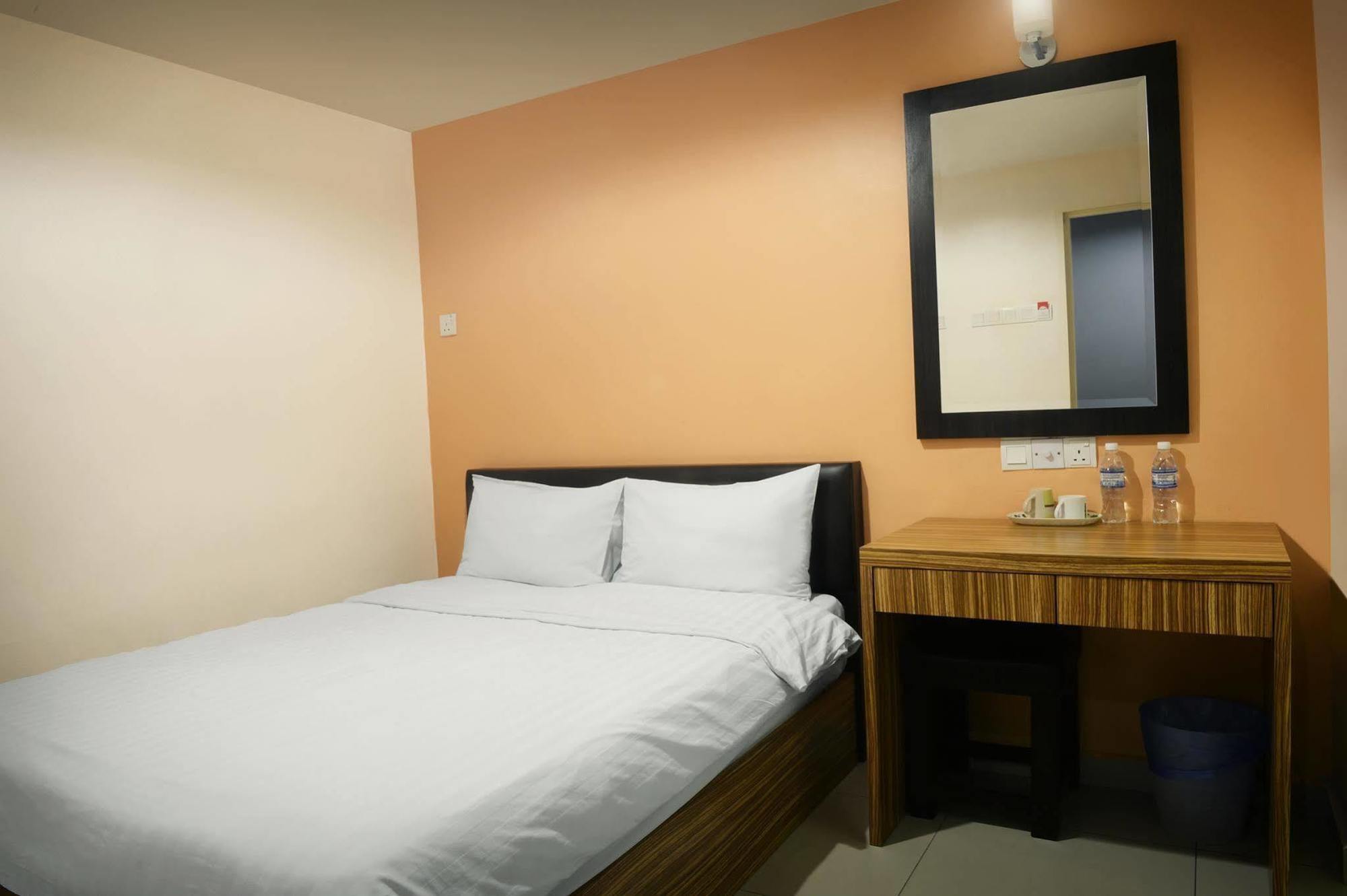 Brezza Hotel Lumut Exteriér fotografie